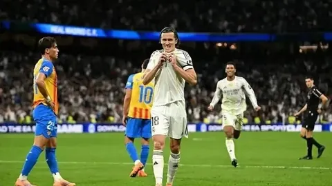 尤文圖斯意杯8強對決拉齊奧，布雷默獨中鮮艷，帶領球隊闖入半決賽！